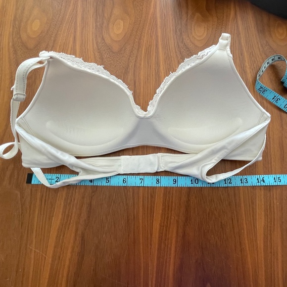 Maidenform Wireless Demi Bra-Cream w/ light pink bow Size 36A - Picture 4 of 6
